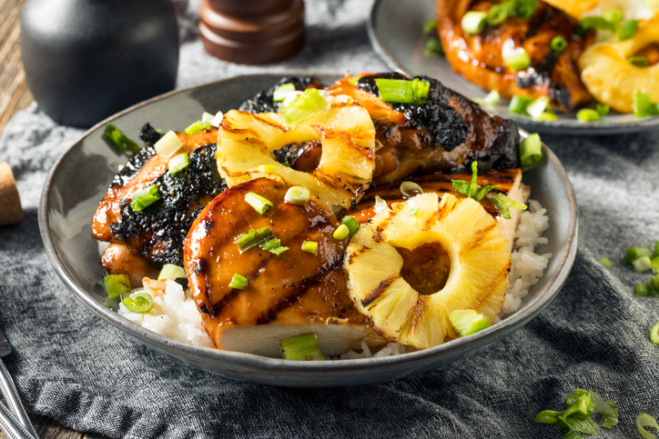A plate of Hawaiian cuisine A plate of Hawaiian cuisine
